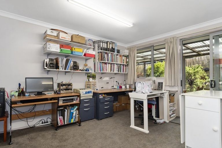 Photo of property in 5 Olive Close, Omokoroa, 3114