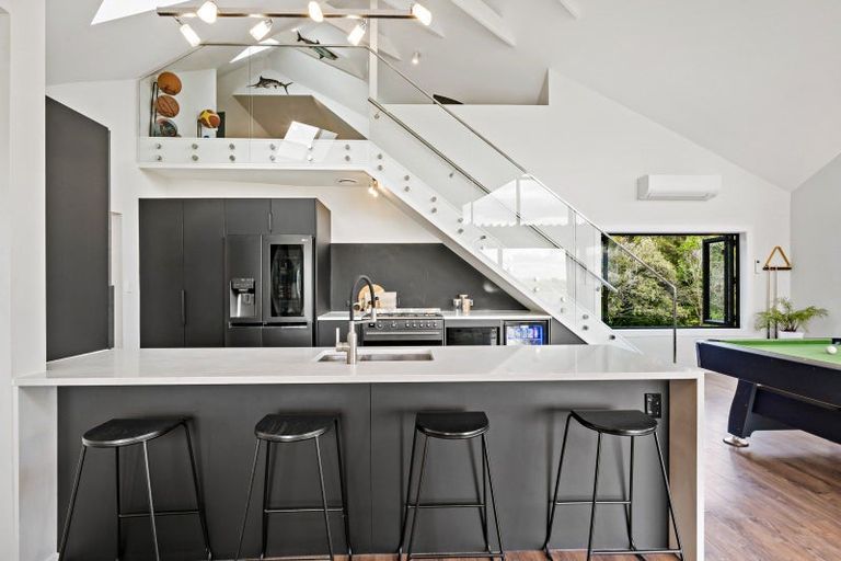 Photo of property in 260 Wairere Road, Waitakere, Henderson, 0782