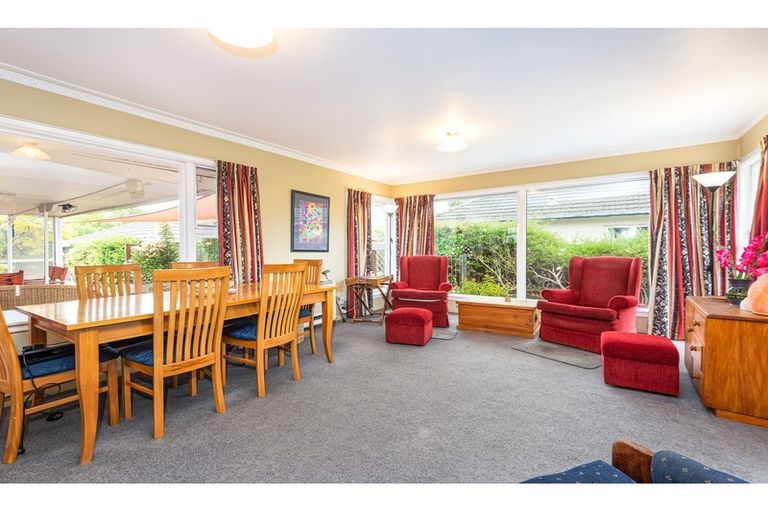 Photo of property in 15 Manuka Street, Mairehau, Christchurch, 8013