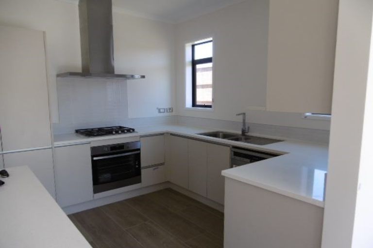 Photo of property in 6 Malbec Place, Huapai, Kumeu, 0810