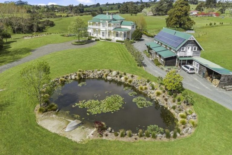 Photo of property in 30 Oregon Park, Dairy Flat, Albany, 0792