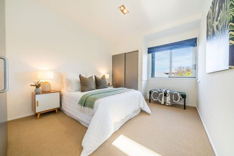 Photo of property in 47 Korokoro Road, Korokoro, Lower Hutt, 5012