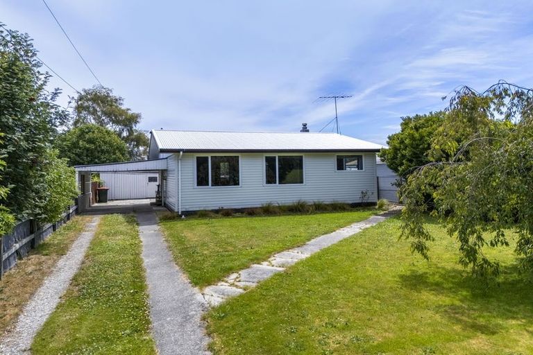 Photo of property in 54 Dryden Street, Milton, 9220