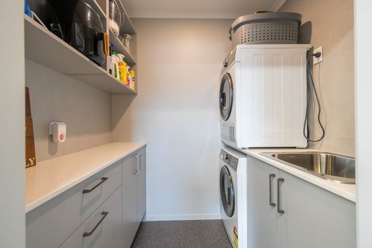 Photo of property in 22a Lawson Burrows Crescent, Te Anau, 9600