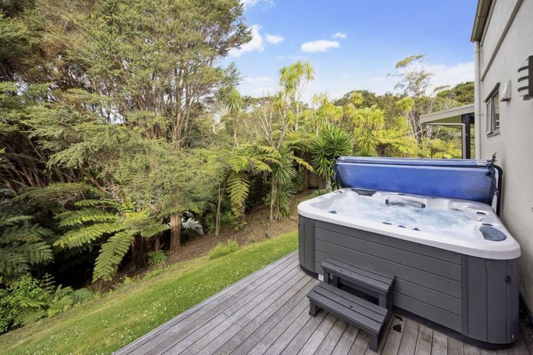 Photo of property in 149k Glengarry Road, Glen Eden, Auckland, 0602