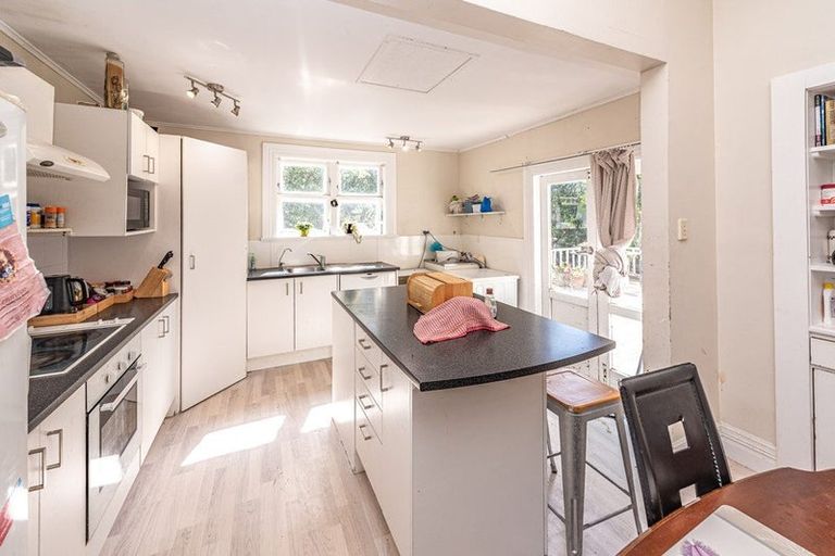 Photo of property in 34 Halswell Street, Whanganui, 4500