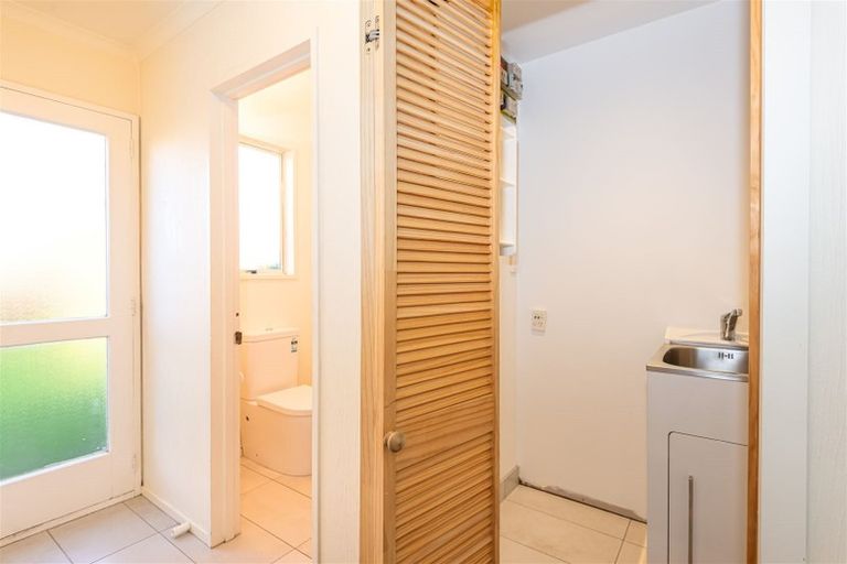 Photo of property in 12 Langham Place, Redwood, Christchurch, 8051