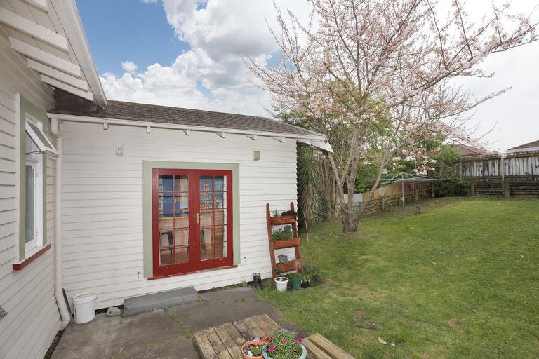 Photo of property in 539 Ferguson Street, Palmerston North, 4410