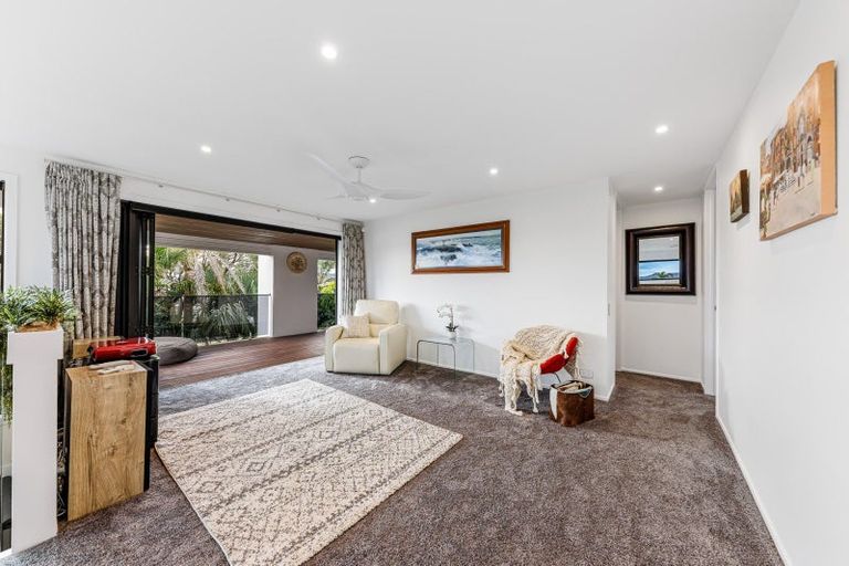 Photo of property in 46 St Michaels Avenue, Point Chevalier, Auckland, 1022