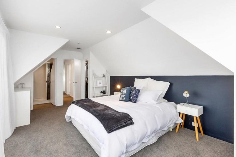 Photo of property in 2 Mornington Road, Balaclava, Dunedin, 9011