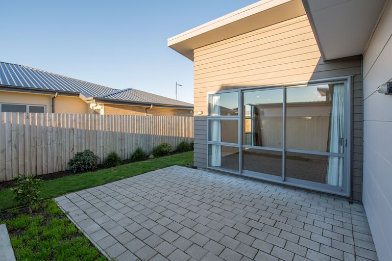 Photo of property in 2 Cable Lane, Halswell, Christchurch, 8025