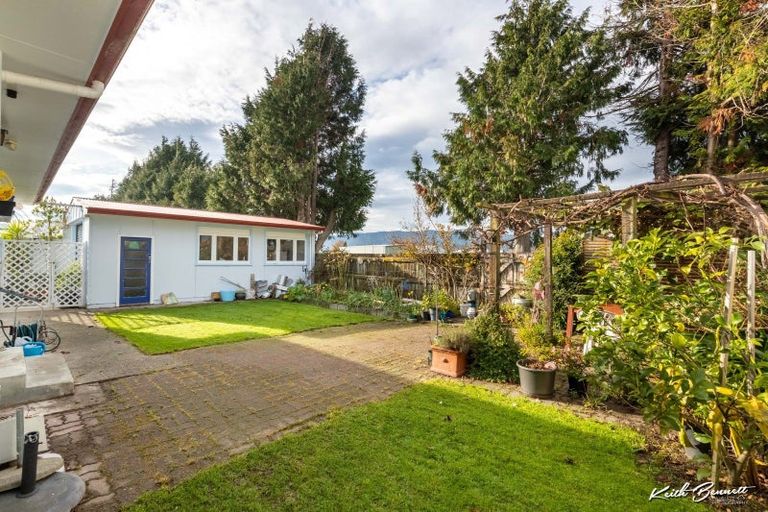 Photo of property in 64 Holdsworth Avenue, Trentham, Upper Hutt, 5018
