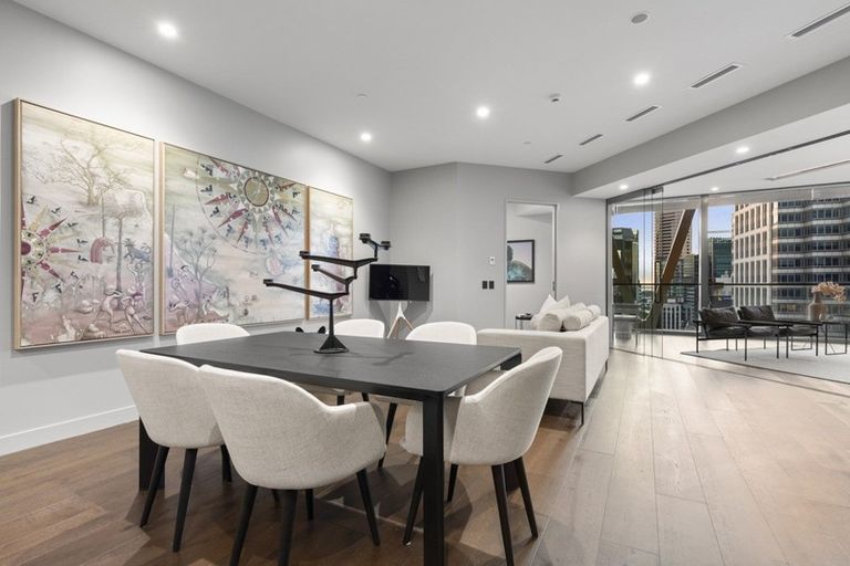 Photo of property in The International, 1001/9 Princes Street, Auckland Central, Auckland, 1010