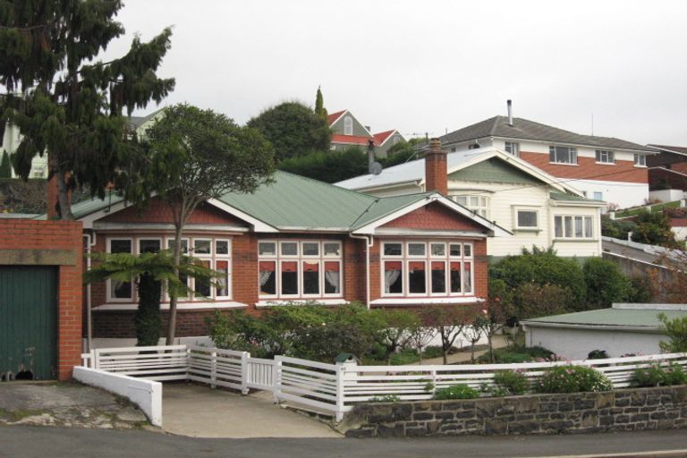 Photo of property in 86 Glenpark Avenue, Mornington, Dunedin, 9011