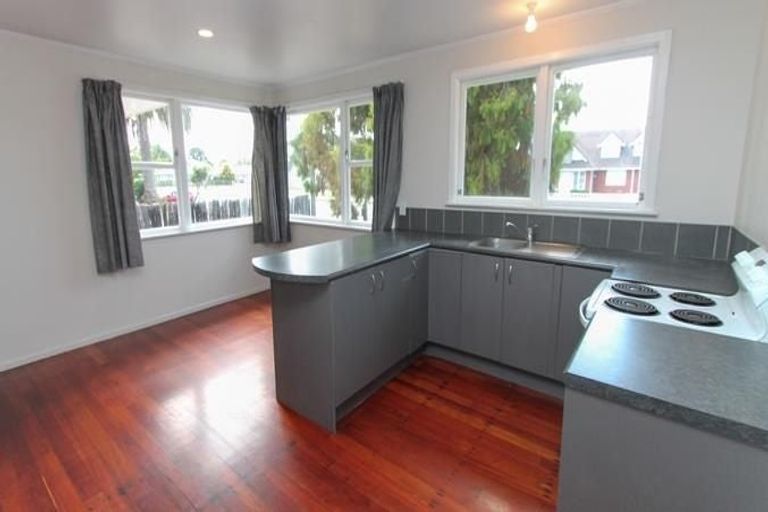 Photo of property in 41 Ward Avenue, Fenton Park, Rotorua, 3010