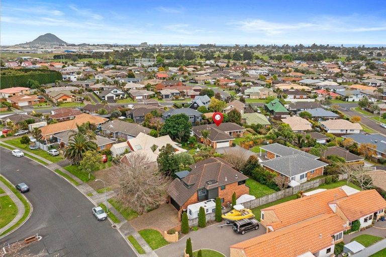 Photo of property in 9 Plateau Heights, Mount Maunganui, 3116