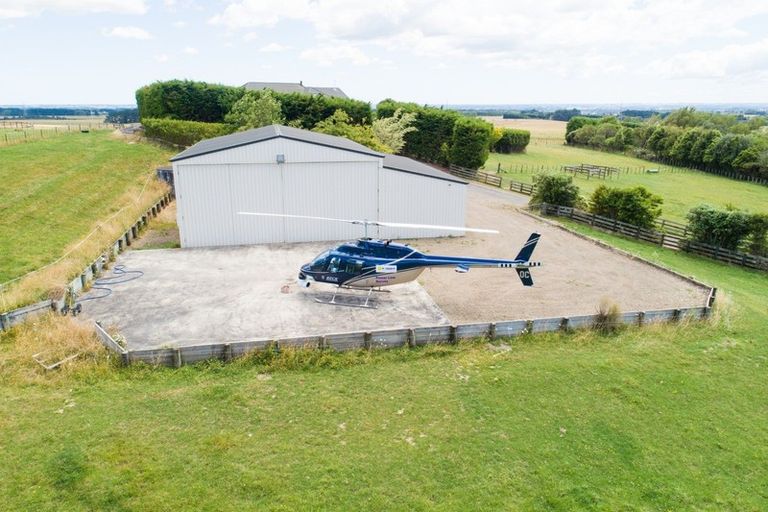 Photo of property in 80 Ngahere Park Road, Turitea, Palmerston North, 4472