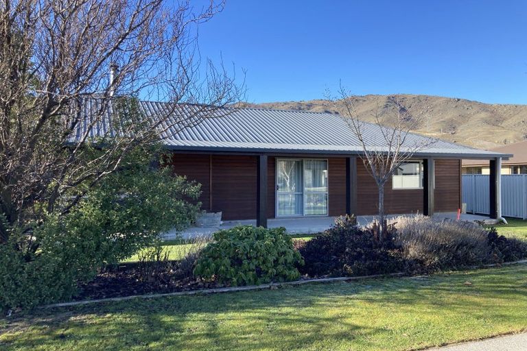 Photo of property in 6 Alpha Street, Cromwell, 9310