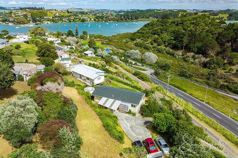 Photo of property in 1111 Whakapirau Road, Whakapirau, Maungaturoto, 0583
