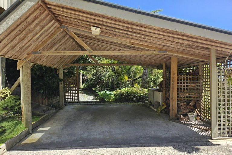 Photo of property in 19 Loris Place, Karoro, Greymouth, 7805