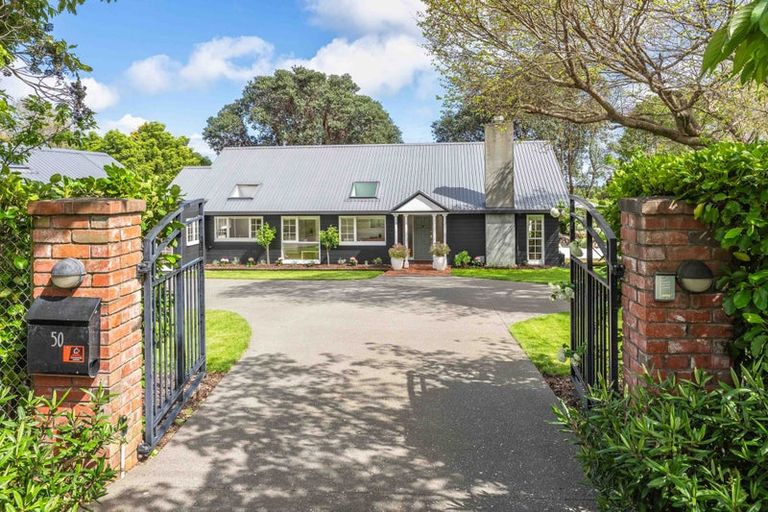 Photo of property in 50 Huia Street, Waikanae, 5036