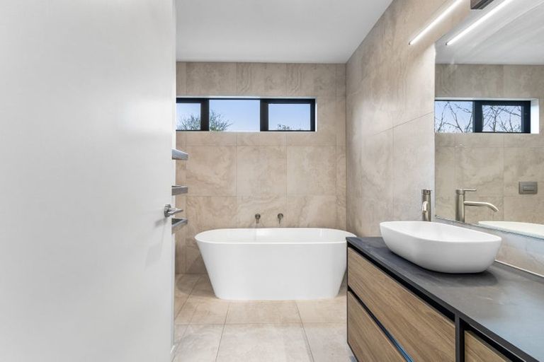 Photo of property in 14 Galbraith Avenue, Beerescourt, Hamilton, 3200