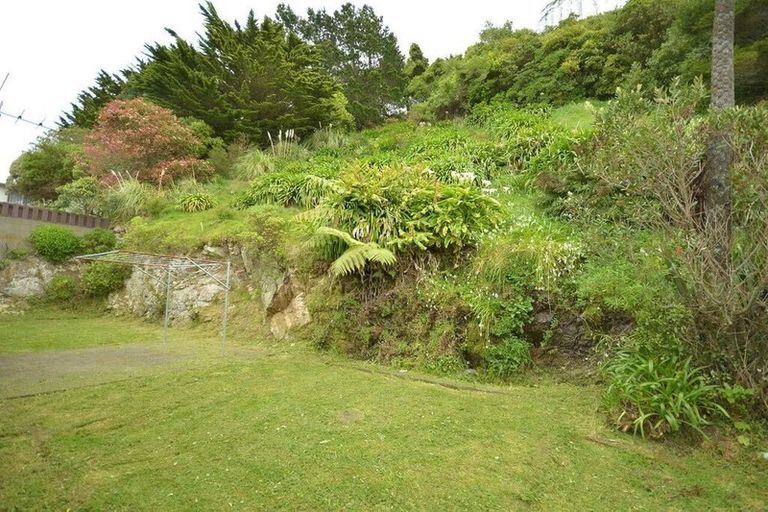 Photo of property in 4 Rajkot Terrace, Broadmeadows, Wellington, 6035