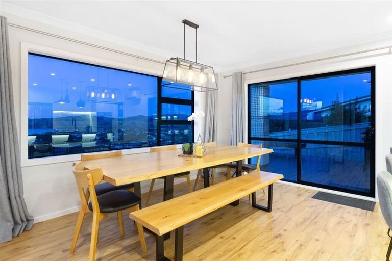 Photo of property in 20 Pacific View, Whitby, Porirua, 5024