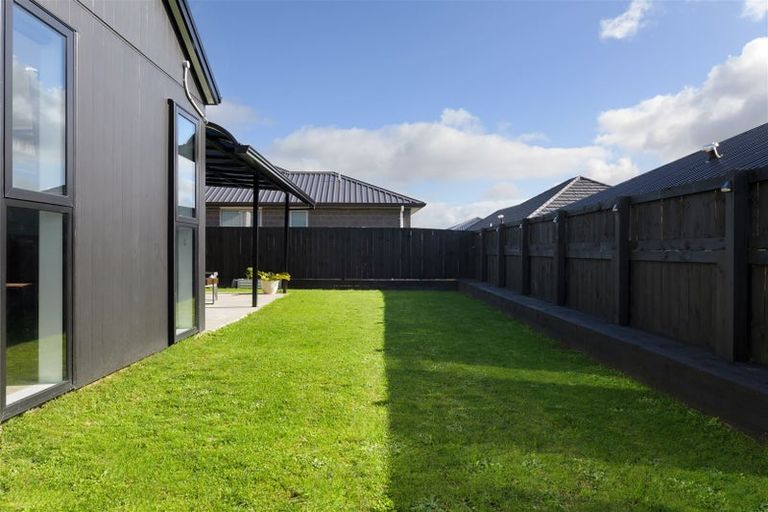 Photo of property in 16 Inuwai Street, Glenview, Hamilton, 3206