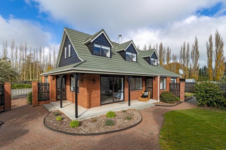 Photo of property in 86 Johnstone Street, Tinwald, Ashburton, 7774