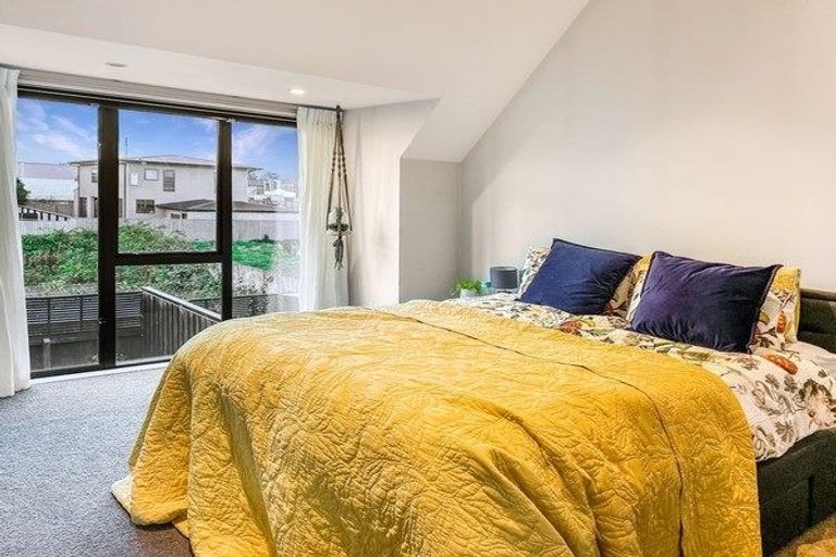 Photo of property in 1036h Colombo Street, St Albans, Christchurch, 8014