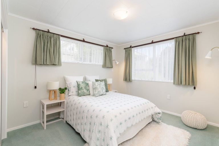 Photo of property in 14 Akatea Road, Korokoro, Lower Hutt, 5012