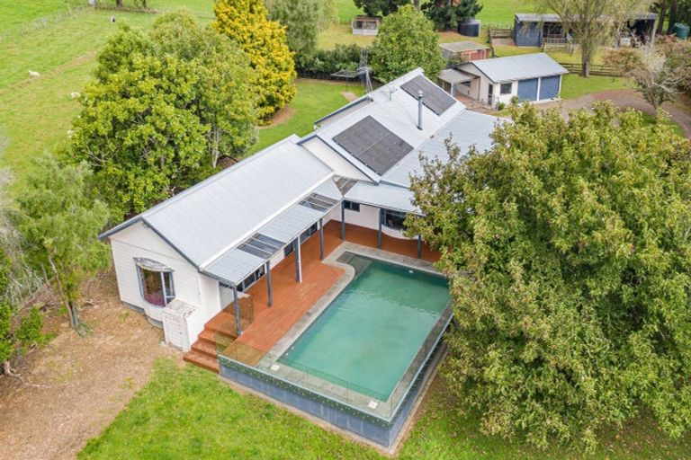 Photo of property in 178 Potts Road, Koputaroa, Levin, 5571