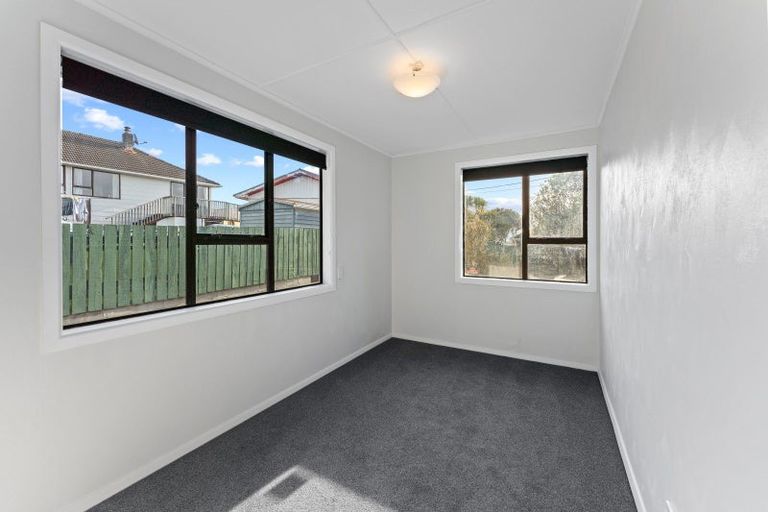 Photo of property in 5 King Crescent, Ranui, Porirua, 5024