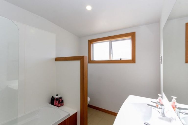 Photo of property in 65 Carthew Street, Okato, 4335