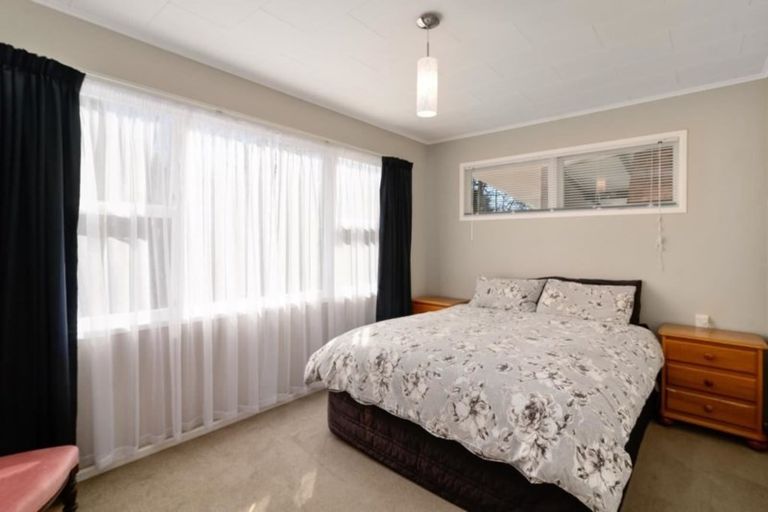 Photo of property in 19 Park Road, Western Heights, Rotorua, 3015
