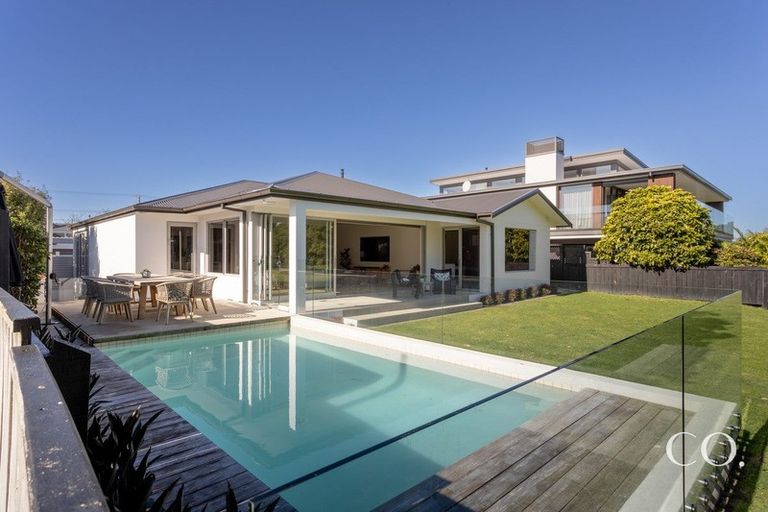 Photo of property in 194 Oceanbeach Road, Mount Maunganui, 3116