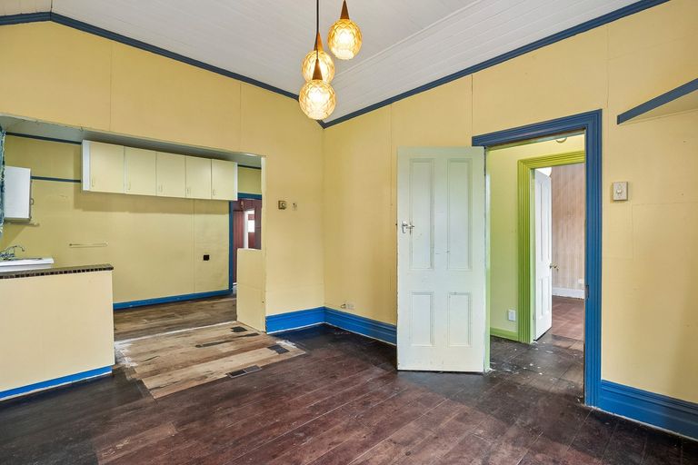Photo of property in 8 Kellas Street, Macandrew Bay, Dunedin, 9014
