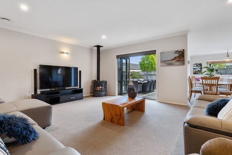 Photo of property in 4 Farnah Green, Flagstaff, Hamilton, 3210