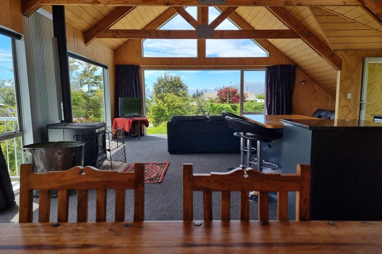 Photo of property in 20 Murray Place, Lake Tekapo, 7999