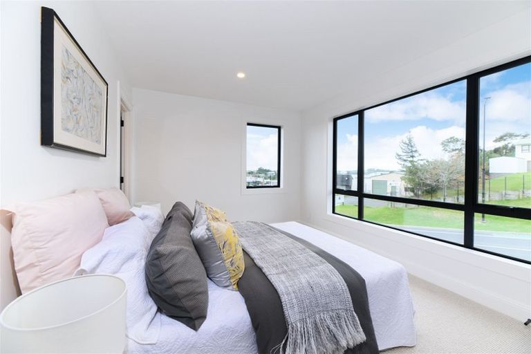 Photo of property in 54 Wainui Road, Silverdale, 0932