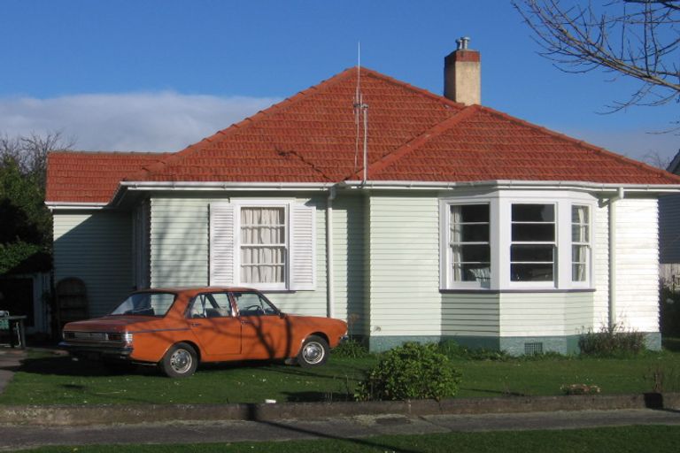 Photo of property in 116 Savage Crescent, West End, Palmerston North, 4412