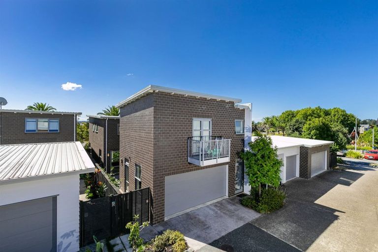 Photo of property in 89 Buckley Avenue, Hobsonville, Auckland, 0616