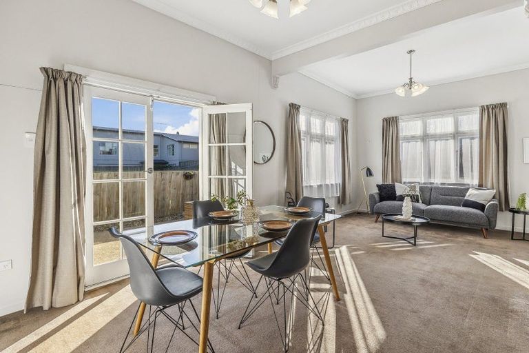 Photo of property in 23a Lochend Street, Musselburgh, Dunedin, 9013