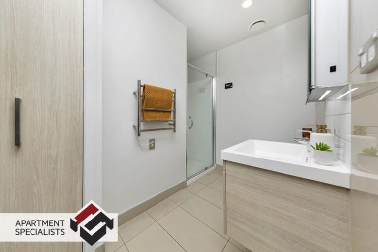 Photo of property in 75 Victoria Avenue, Palmerston North, 4410