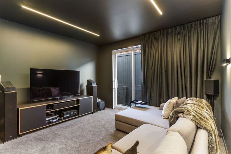 Photo of property in 39a Aramoana Avenue, Devonport, Auckland, 0624