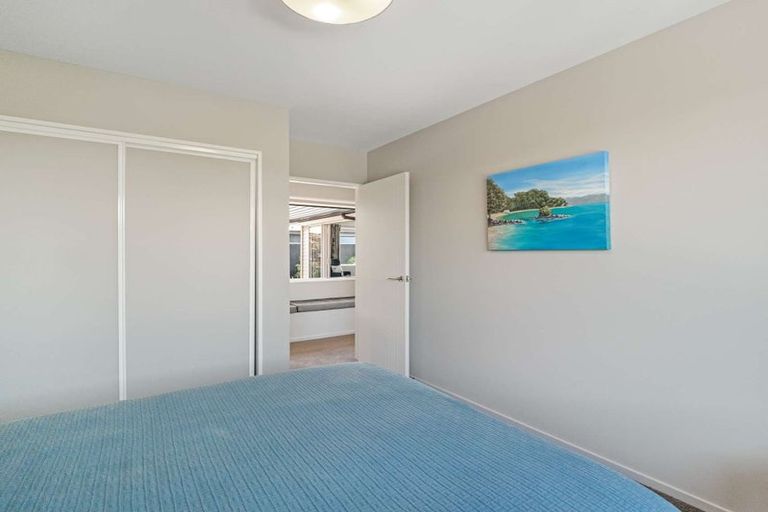 Photo of property in 16 Foxton Drive, Kaiapoi, 7630