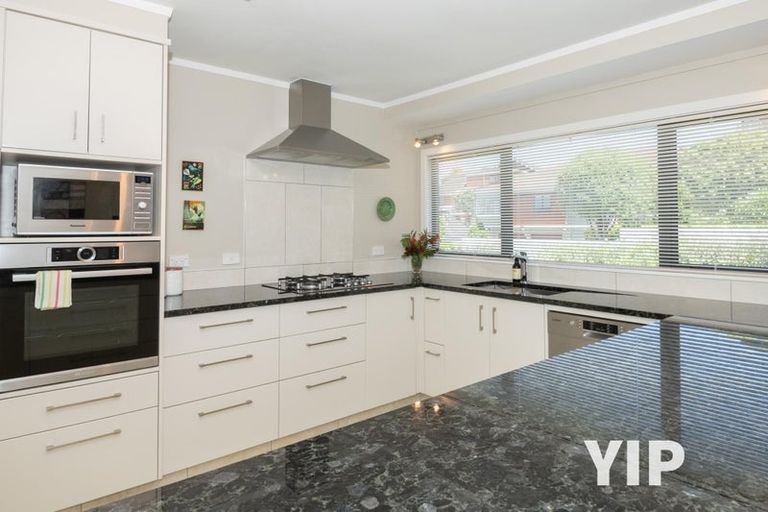 Photo of property in 8 Ramphal Terrace, Khandallah, Wellington, 6035