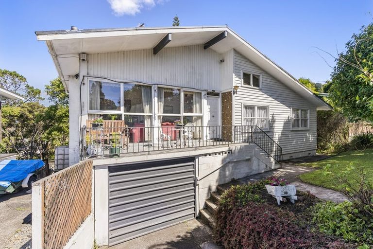 Photo of property in 612 Glenfield Road, Bayview, Auckland, 0629
