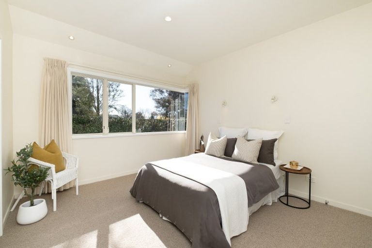 Photo of property in 19a Guthrie Road, Havelock North, 4130